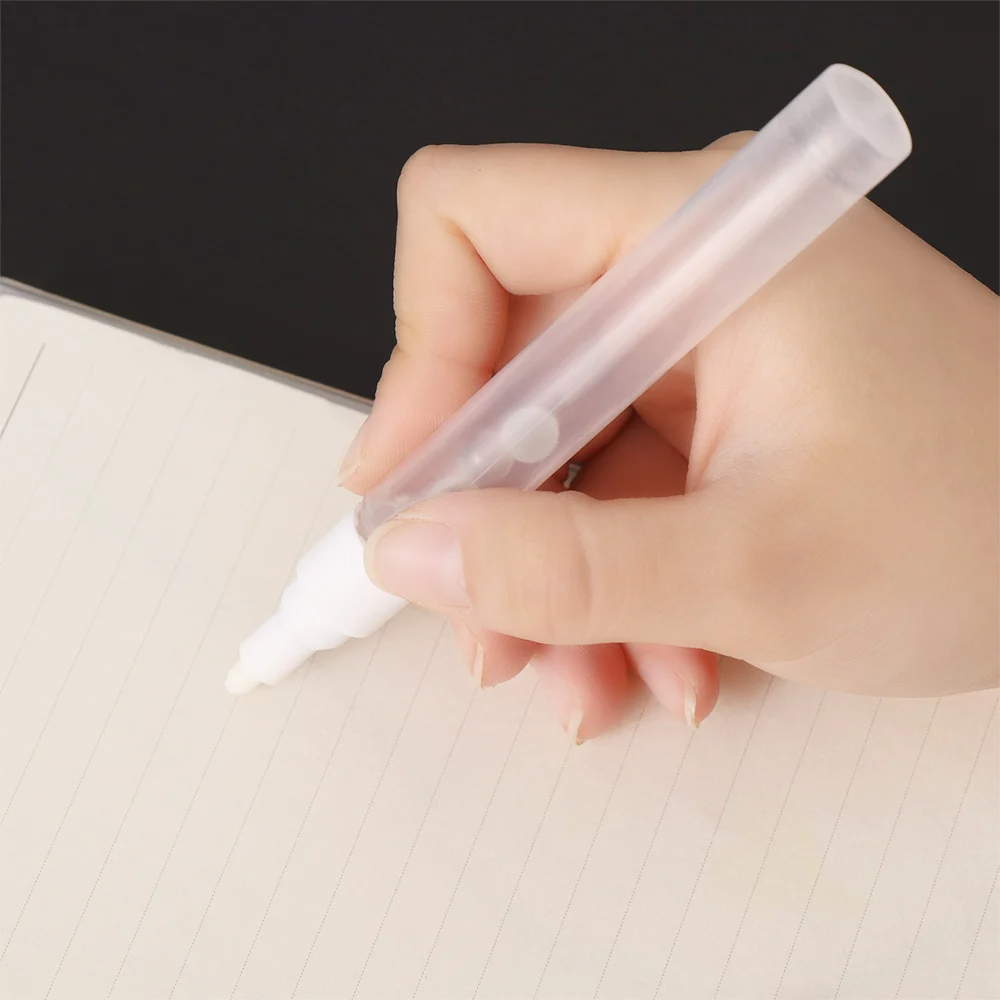Porte-stylo vide en plastique  - Midsole Marker Paint avis et prix